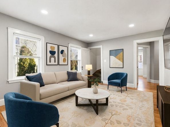 9 Wildwood Rd, Medford MA 02155