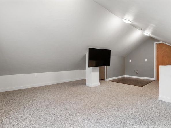 9 Wildwood Rd, Medford MA 02155