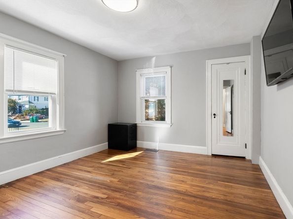 9 Wildwood Rd, Medford MA 02155