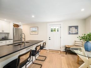 238 Western Ave. A, Essex MA 01929