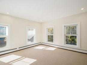 238 Western Ave. A, Essex MA 01929