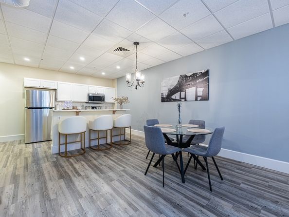 948 Main St 105, Waltham MA 02451