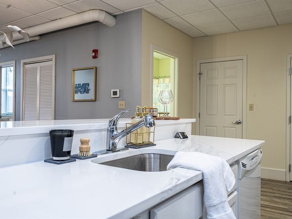 948 Main St 105, Waltham MA 02451