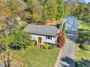 50 Laurel St, Gloucester MA 01930