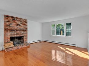 50 Laurel St, Gloucester MA 01930