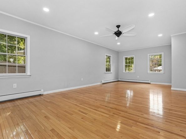 10 Baldwin Hill Road, Littleton MA 01460