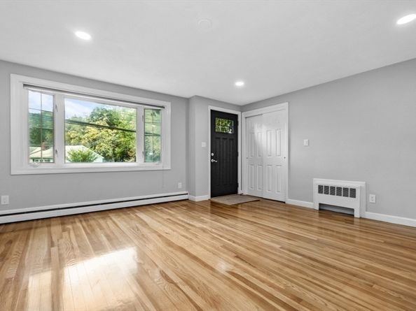 10 Baldwin Hill Road, Littleton MA 01460