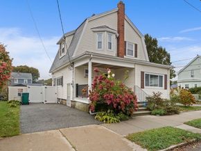 52 E Park Ave, Lynn MA 01902