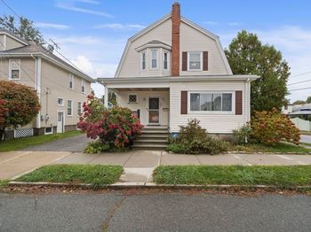 52 E Park Ave