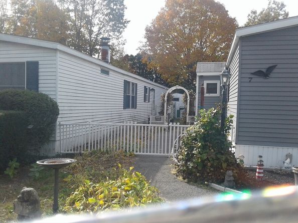 251 Newbury 7, Peabody MA 01960