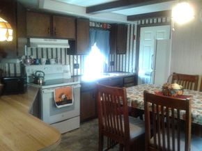 251 Newbury 7, Peabody MA 01960