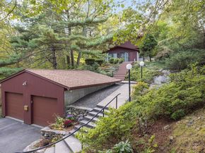 7 Carmel Circle, Lexington MA 02421