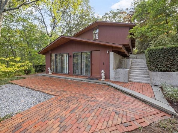 7 Carmel Circle, Lexington MA 02421