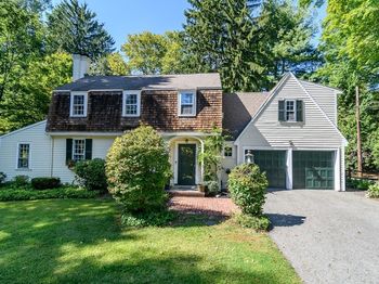 54 Colburn Rd