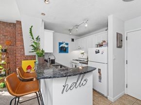 42 8th St 1201, Boston MA 02129