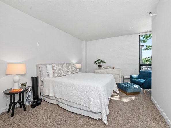 42 8th St 1201, Boston MA 02129