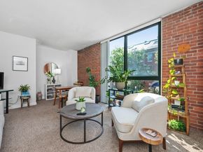 42 8th St 1201, Boston MA 02129