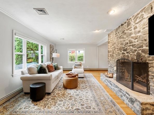 4 Sargent Rd, Winchester MA 01890