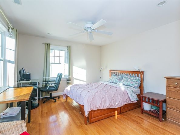 53 Hiawatha Ave, Waltham MA 02451