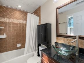 53 Hiawatha Ave, Waltham MA 02451