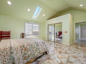 13 Fatima Ln, Worcester MA 01606