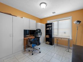 13 Fatima Ln, Worcester MA 01606