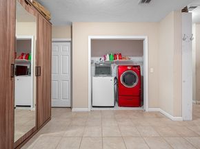 13 Fatima Ln, Worcester MA 01606