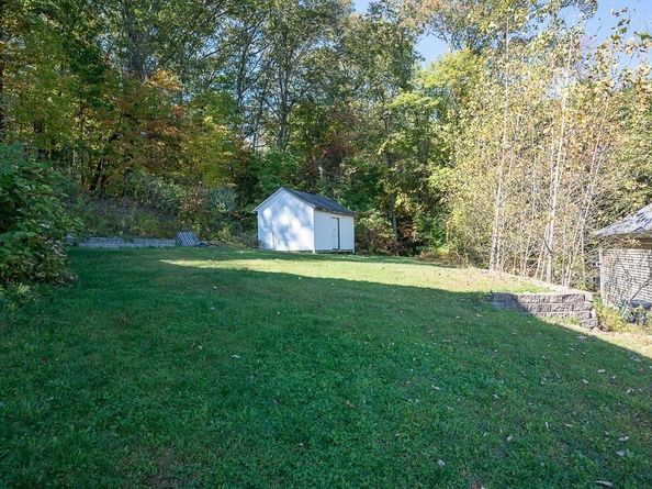 13 Fatima Ln, Worcester MA 01606