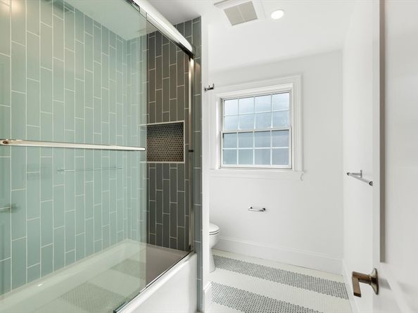 40 Foxcroft Road, Winchester MA 01890
