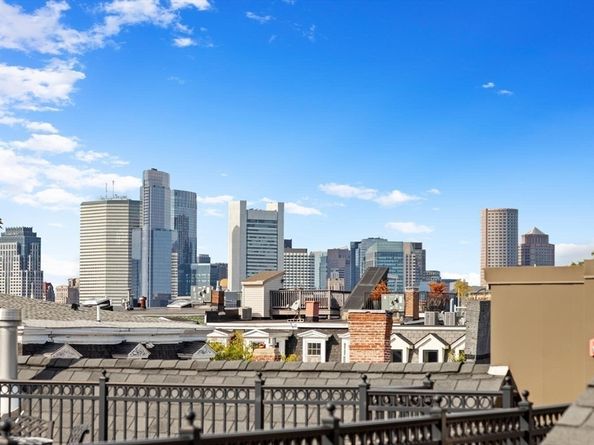 606 E 4th St 301, Boston MA 02127