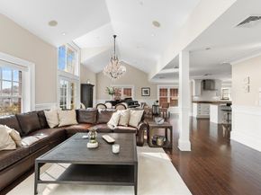 606 E 4th St 301, Boston MA 02127