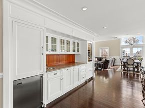 606 E 4th St 301, Boston MA 02127