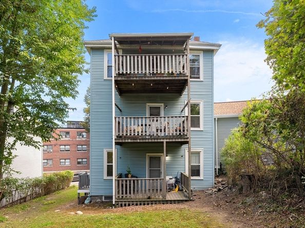 96 Jamaica St, Boston MA 02130