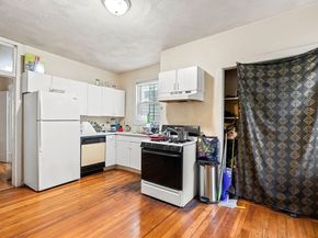 96 Jamaica St, Boston MA 02130