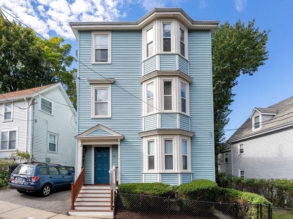 96 Jamaica St, Boston MA 02130