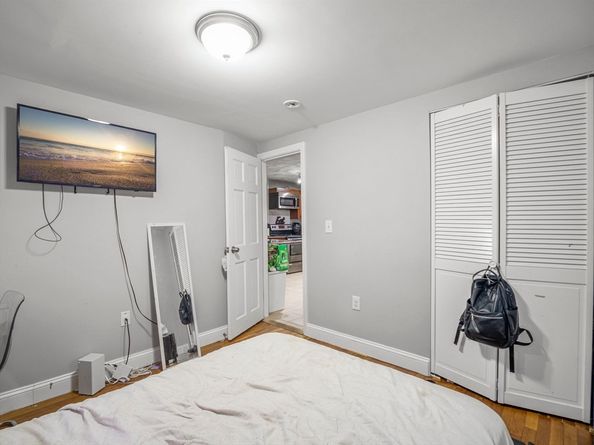 19 Forest Dr, Auburn MA 01501
