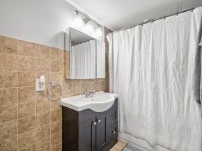 19 Forest Dr, Auburn MA 01501