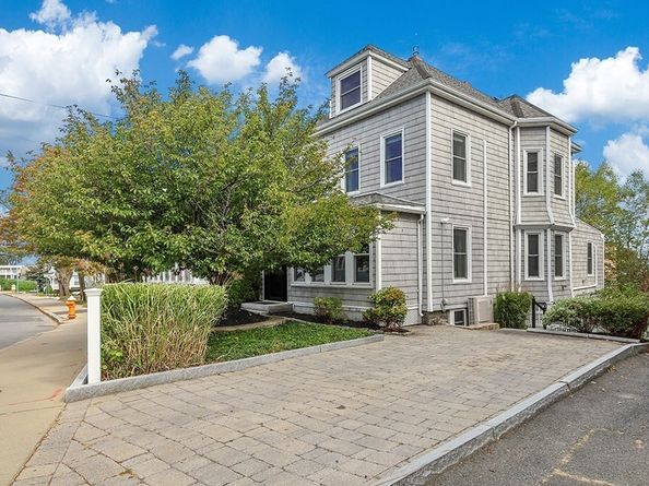 339 Winthrop St, Winthrop MA 02152