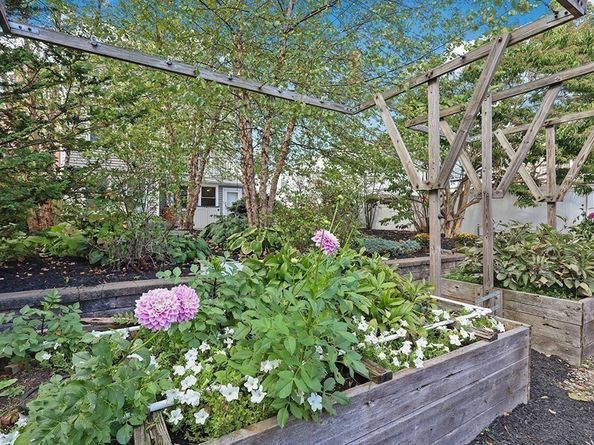 339 Winthrop St, Winthrop MA 02152