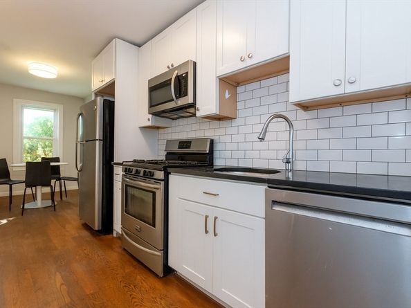 131 Erie St, Cambridge MA 02139