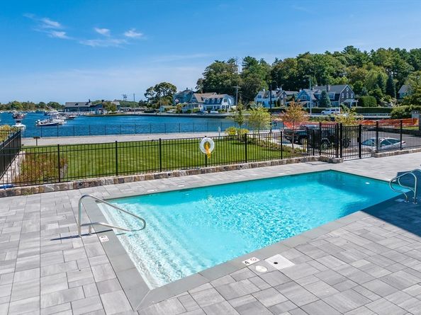128 Elm Street 211, Cohasset MA 02025