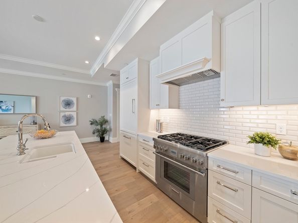 128 Elm Street 211, Cohasset MA 02025