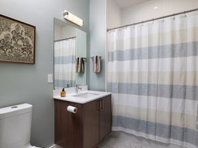 20 Taft Hil Park 5, Boston MA 02131