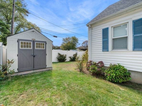 1 Gove Ave, Beverly MA 01915