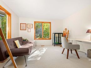 39 Sheffield Rd, Boxford MA 01921
