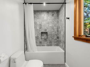 39 Sheffield Rd, Boxford MA 01921