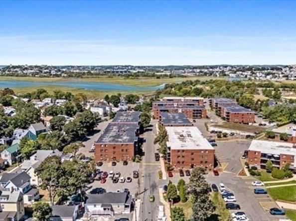1000 Governors Dr 25, Winthrop MA 02152