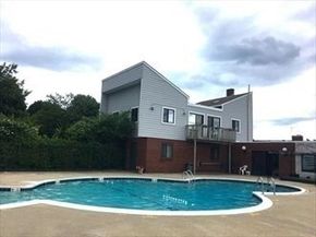 1000 Governors Dr 25, Winthrop MA 02152