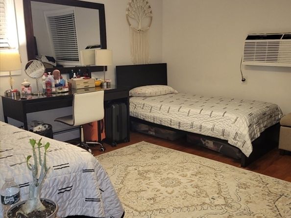 1000 Governors Dr 25, Winthrop MA 02152
