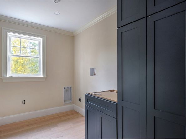 54 Woodland Rd, Scituate MA 02066